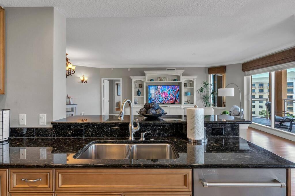 Coastal Elegance: Your Clearwater Beach Escape Eksteriør billede