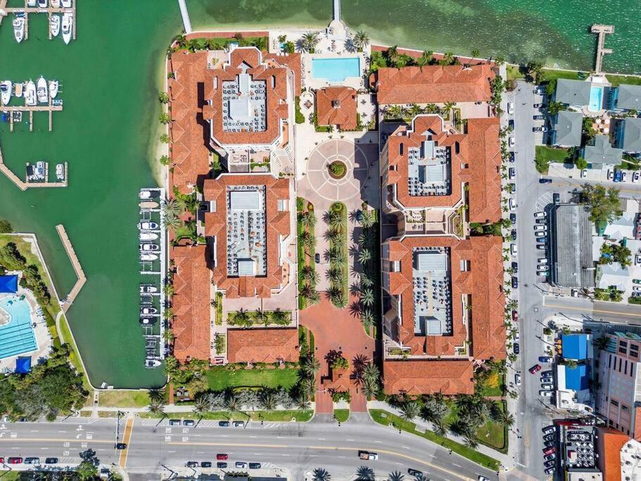 Coastal Elegance: Your Clearwater Beach Escape Eksteriør billede